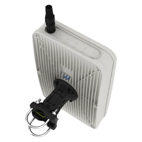 Антенна секторная WIBOX MIMO 2x2, 5.6-6.5 ГГц, 17dBi, 90° Антенна секторная WIBOX MIMO 2x2, 5.6-6.5 ГГц, 17dBi, 90°